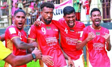 চ্যাম্পিয়ন বসুন্ধরা কিংস
