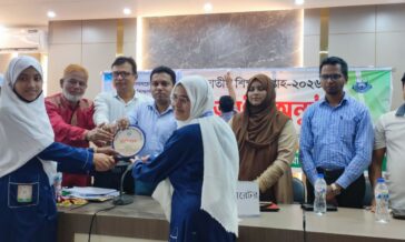 চৌদ্দগ্রামে দুর্নীতিবিরোধী বক্তব্যে পুরস্কার পেল ৩০ বিতার্কিক
