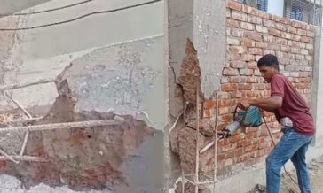 চৌদ্দগ্রাম বিসিক শিল্পনগরীতে নির্মাণকাজে অনিয়মের অভিযোগ! স্থানীয়দের বাঁধা!