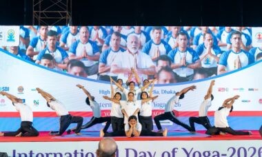 ভারতীয় হাইকমিশনের উদ্যোগে ঢাকায় অনুষ্ঠিত হলো যোগ দিবস