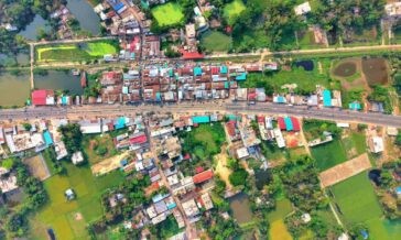 মনোহরগঞ্জে অবৈধ দখলে আলোকদিয়ার সরকারি খাল: নাথেরপেটুয়া বাজারে তীব্র জলাবদ্ধতা, পুনঃখননের দাবি